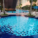 Smg Service Suites Time Square Kl