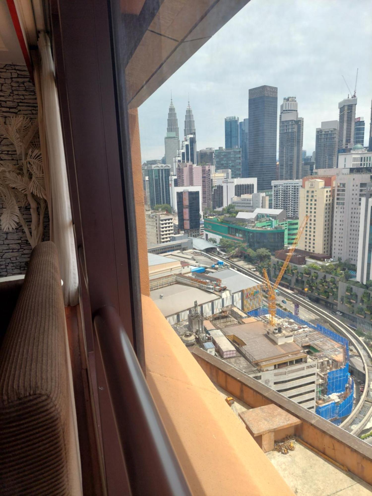 Smg Service Time Square Kl Apartment *